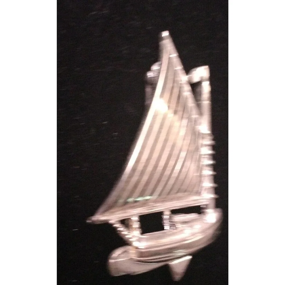 Vintage Ship‎ Brooch Pin Silver Tone Sail Boat Unique Ocean